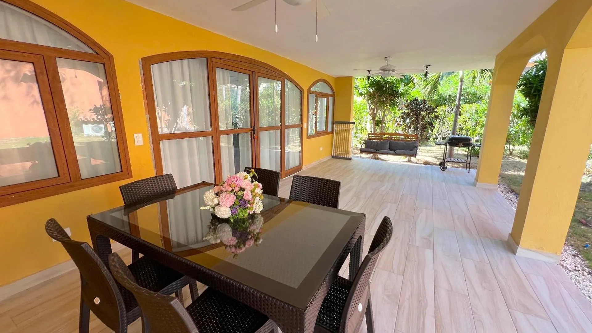 Caribbean Villas Los Corales Beach And Spa Punta Cana 0*,
